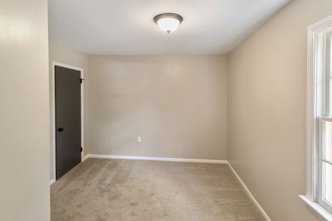 Tiny photo for 14348 Knox Avenue, Midlothian, IL 60445 (MLS # 12470498)