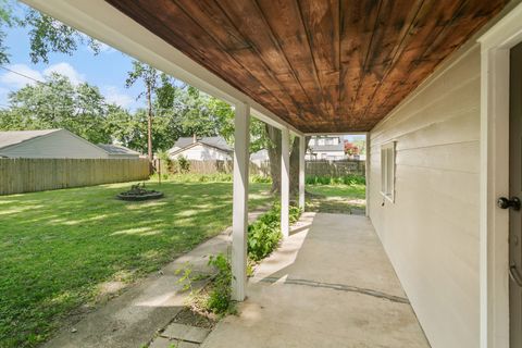 Tiny photo for 14348 Knox Avenue, Midlothian, IL 60445 (MLS # 12470498)