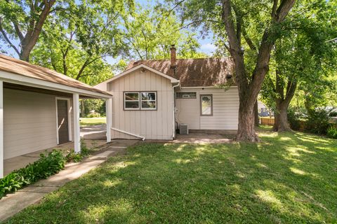 Tiny photo for 14348 Knox Avenue, Midlothian, IL 60445 (MLS # 12470498)