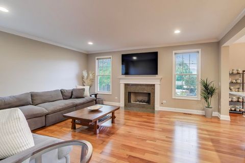 Tiny photo for 4 Daybreak Terrace, Buffalo Grove, IL 60089 (MLS # 12495044)