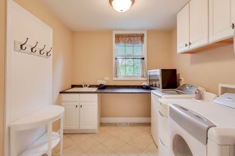Tiny photo for 4 Daybreak Terrace, Buffalo Grove, IL 60089 (MLS # 12495044)