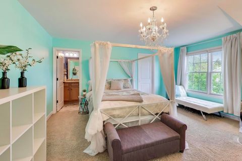Tiny photo for 4 Daybreak Terrace, Buffalo Grove, IL 60089 (MLS # 12495044)