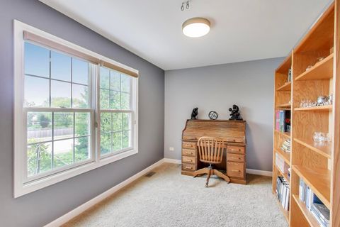 Tiny photo for 4 Daybreak Terrace, Buffalo Grove, IL 60089 (MLS # 12495044)