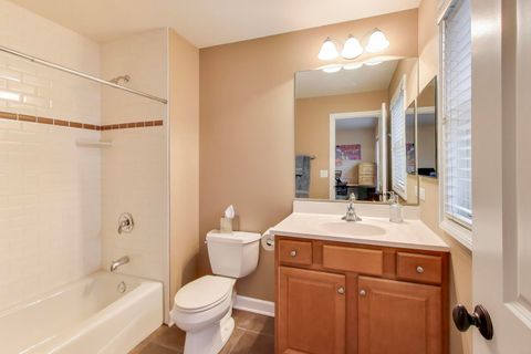 Tiny photo for 4 Daybreak Terrace, Buffalo Grove, IL 60089 (MLS # 12495044)