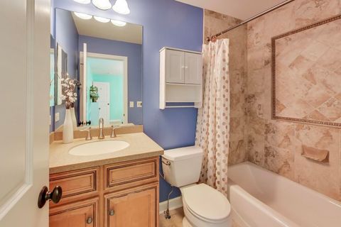 Tiny photo for 4 Daybreak Terrace, Buffalo Grove, IL 60089 (MLS # 12495044)