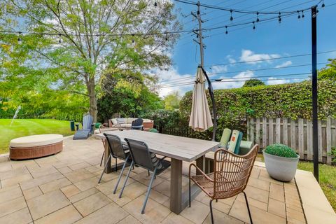 Tiny photo for 4 Daybreak Terrace, Buffalo Grove, IL 60089 (MLS # 12495044)