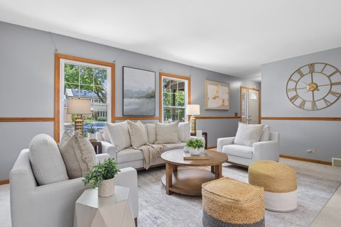 Tiny photo for 604 Shenandoah Trail, Elgin, IL 60123 (MLS # 12684601)
