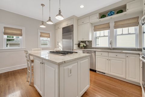 Tiny photo for 4338 Lawn Avenue, Western Springs, IL 60558 (MLS # 12496522)