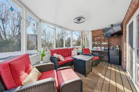 Tiny photo for 11019 W 168th Street, Orland Park, IL 60467 (MLS # 12549334)