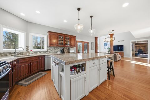 Tiny photo for 11019 W 168th Street, Orland Park, IL 60467 (MLS # 12549334)