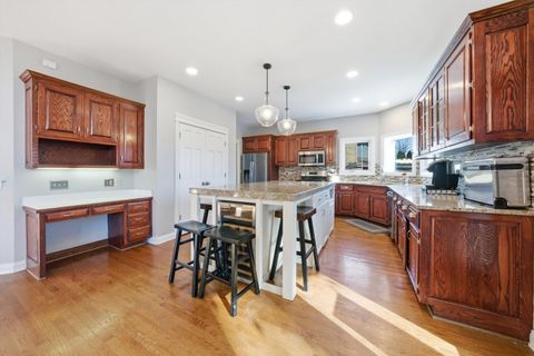 Tiny photo for 11019 W 168th Street, Orland Park, IL 60467 (MLS # 12549334)