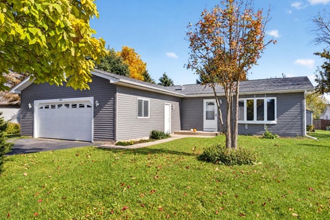 Photo of 10210 Sharon Lane, Hebron, IL 60034 (MLS # 12783735)