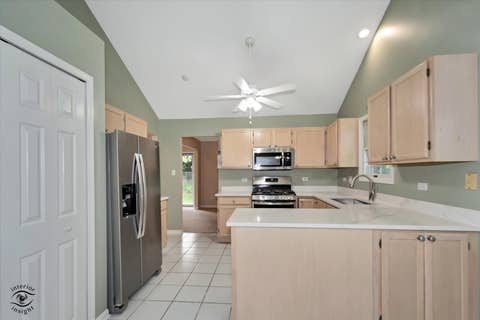 Tiny photo for 8641 Pearson Drive, Darien, IL 60561 (MLS # 12736060)