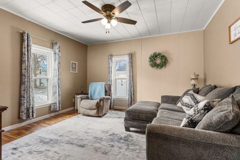 Tiny photo for 306 Shimp Street, Milmine, IL 61855 (MLS # 12588553)