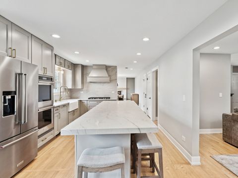 Tiny photo for 2870 Beckwith Court, Northbrook, IL 60062 (MLS # 12621766)