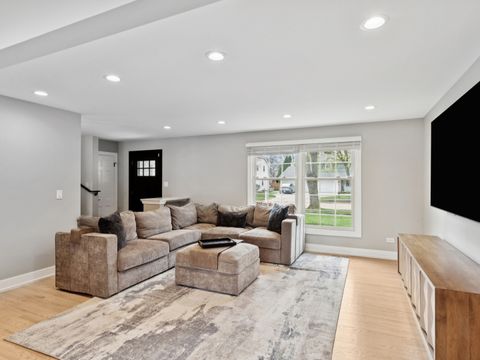 Tiny photo for 2870 Beckwith Court, Northbrook, IL 60062 (MLS # 12621766)