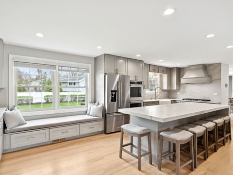 Tiny photo for 2870 Beckwith Court, Northbrook, IL 60062 (MLS # 12621766)