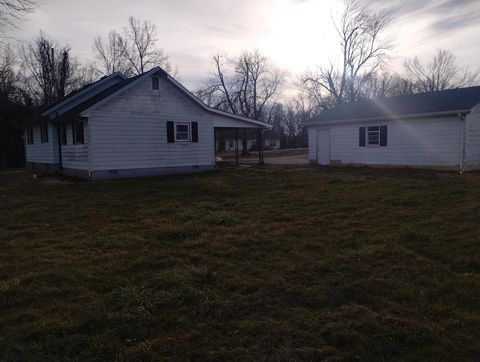 Tiny photo for 3936 W Sycamore Street, Carterville, IL 62918 (MLS # EB457079)