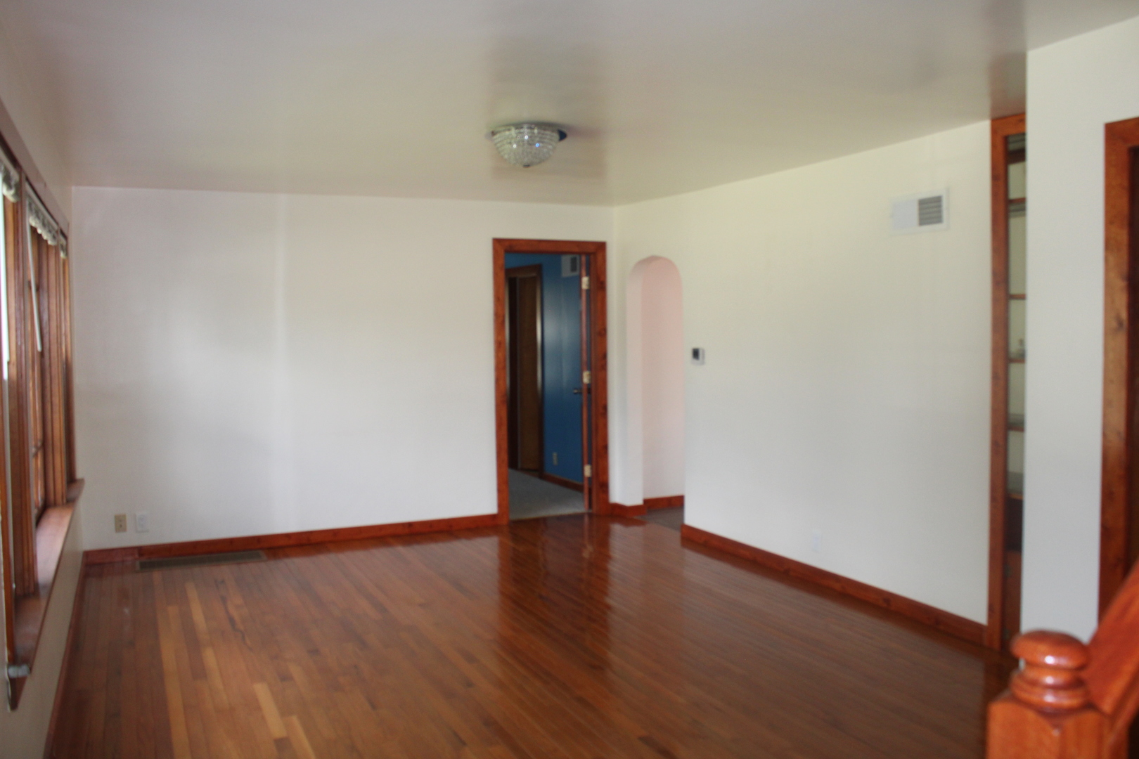 112 S Collins Street
