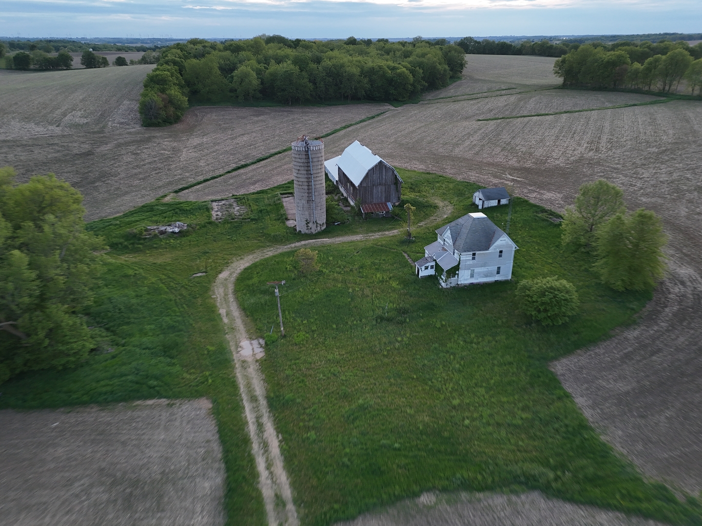 12150 N Damascus Road