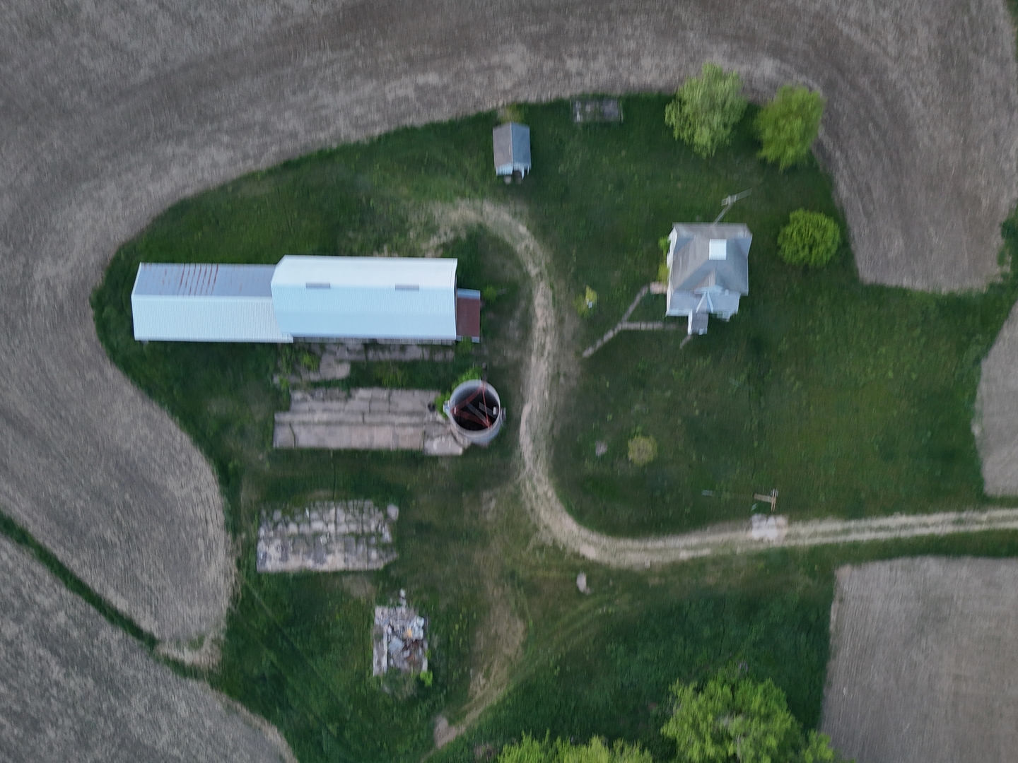 12150 N Damascus Road