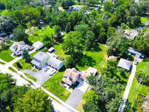 Tiny photo for 976 Highland Avenue, Glen Ellyn, IL 60137 (MLS # 12732770)