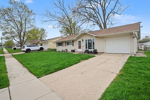 Tiny photo for 458 Berkshire Avenue, Romeoville, IL 60446 (MLS # 12634043)