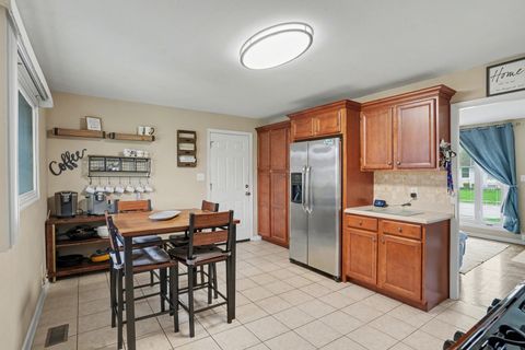 Tiny photo for 458 Berkshire Avenue, Romeoville, IL 60446 (MLS # 12634043)
