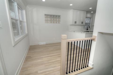 Tiny photo for 324 Parkside Avenue, Itasca, IL 60143 (MLS # 12529348)