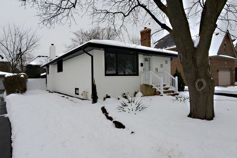 Tiny photo for 324 Parkside Avenue, Itasca, IL 60143 (MLS # 12529348)