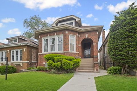 Photo of 9425 S Vernon Avenue, Chicago, IL 60619 (MLS # 12474455)