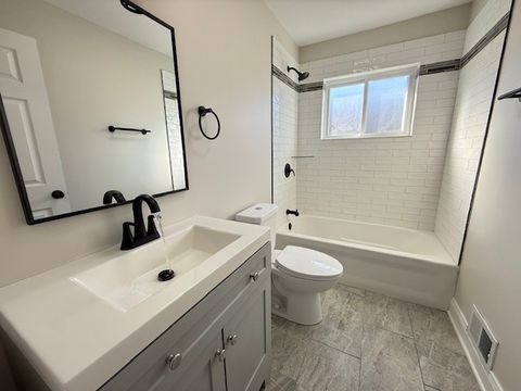 Tiny photo for 1721 E 91st Place, Chicago, IL 60617 (MLS # 12555563)