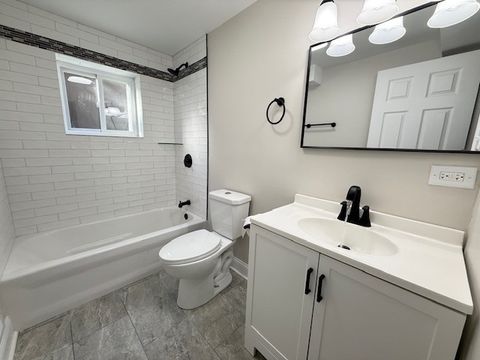 Tiny photo for 1721 E 91st Place, Chicago, IL 60617 (MLS # 12555563)