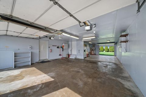 Tiny photo for 2 Division Street, Bristol, IL 60512 (MLS # 12620104)