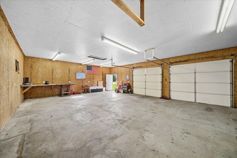 Tiny photo for 2 Division Street, Bristol, IL 60512 (MLS # 12620104)