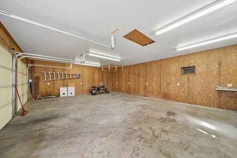 Tiny photo for 2 Division Street, Bristol, IL 60512 (MLS # 12620104)