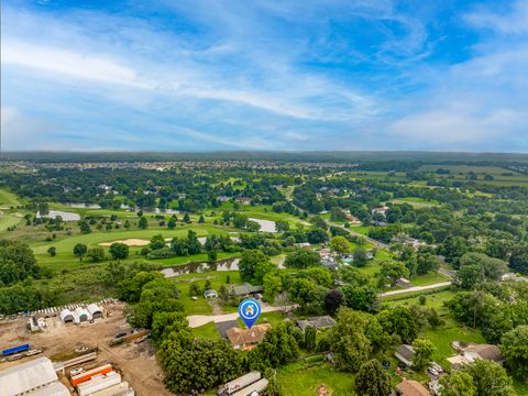 Tiny photo for 2 Division Street, Bristol, IL 60512 (MLS # 12620104)