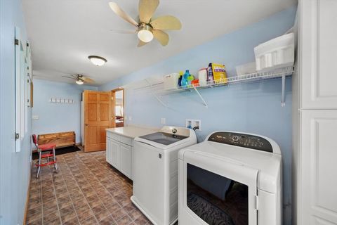 Tiny photo for 2 Division Street, Bristol, IL 60512 (MLS # 12620104)