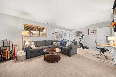 Tiny photo for 1603 Grove Court, Lockport, IL 60441 (MLS # 12644409)