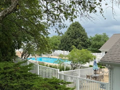 Tiny photo for 40W082 Fox Mill Boulevard, St. Charles, IL 60175 (MLS # 12656933)