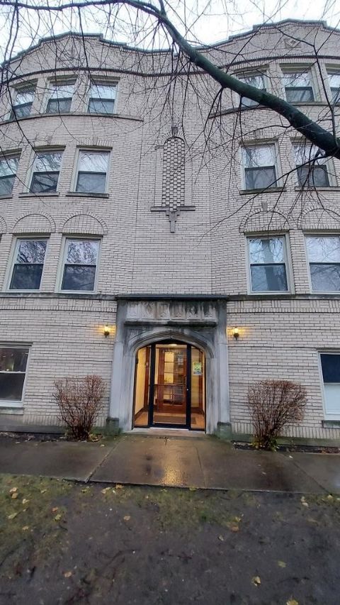 4739 Washington Street Skokie IL 60076