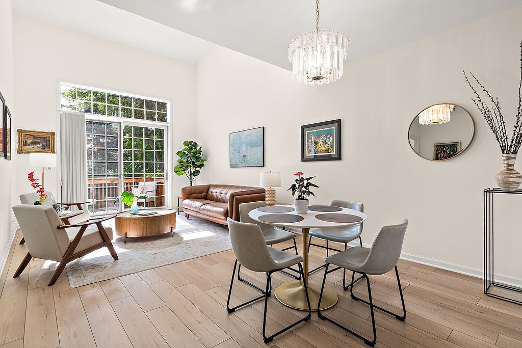 1605 PARK RIDGE Point