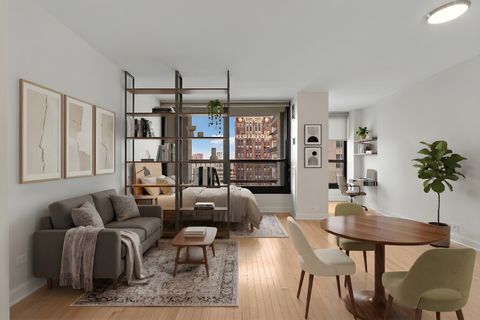 Tiny photo for 1030 N State Street #5M, Chicago, IL 60610 (MLS # 12613358)