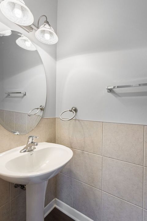 Tiny photo for 1119 Orangery Court, Carol Stream, IL 60188 (MLS # 12517224)