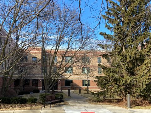 891 Central Avenue 219 Highland Park IL 60035