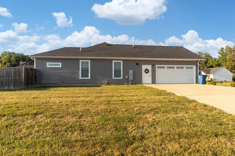 Tiny photo for 2004 Dew Drop Drive, Marion, IL 62959 (MLS # 12747975)