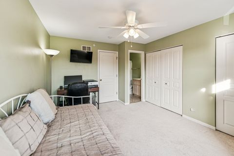 Tiny photo for 48 Arboretum Drive #253, Lombard, IL 60148 (MLS # 12568927)