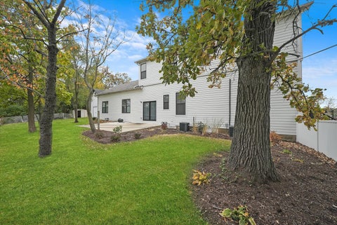 Tiny photo for 9771 W 143rd Street, Orland Park, IL 60462 (MLS # 12755600)