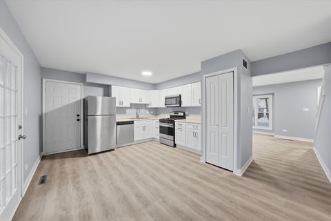 Tiny photo for 4036 W 187th Place, Country Club Hills, IL 60478 (MLS # 12585119)