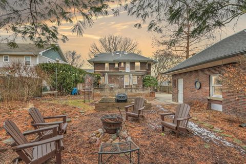 Tiny photo for 707 W Main Street, Urbana, IL 61801 (MLS # 12529872)